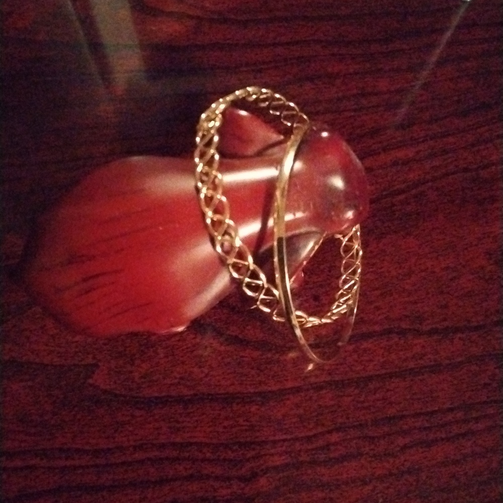 Two gold bracelets - Picture 2 of 2